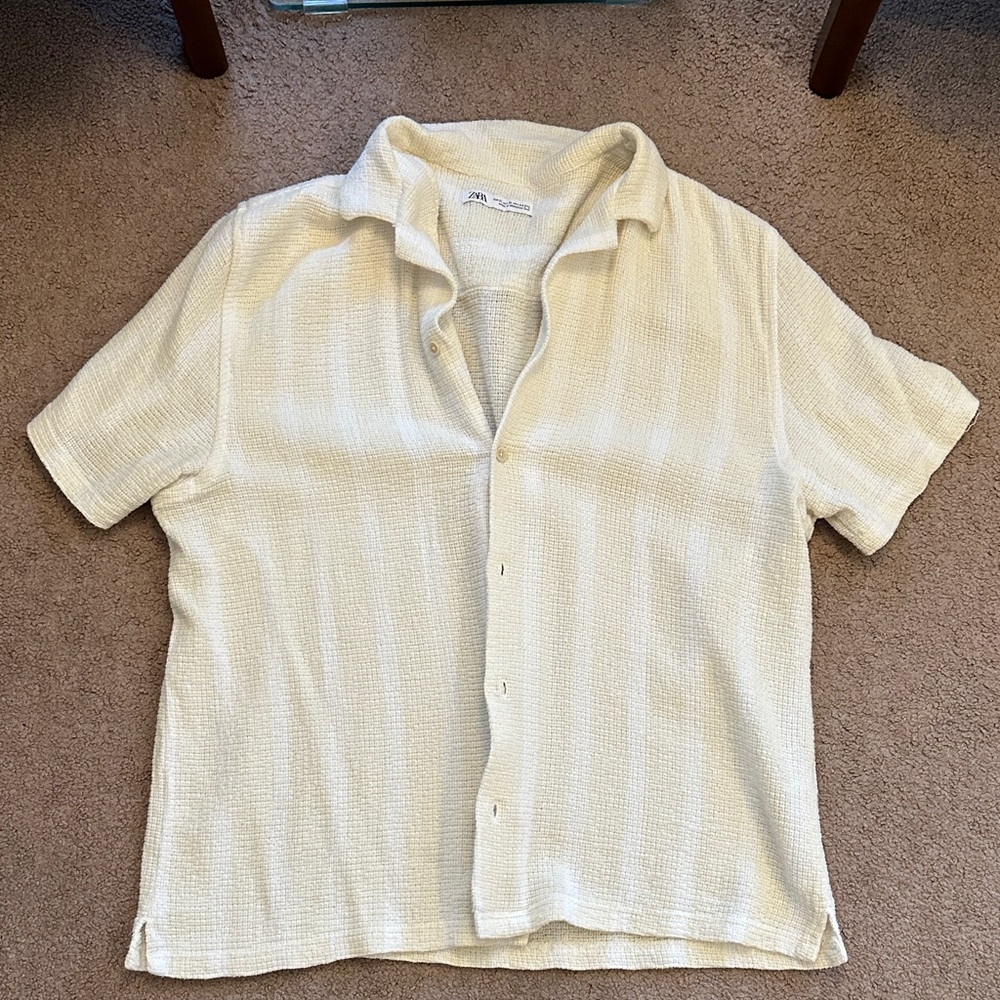 Zara Men's Cream Textured Button Down Shirt